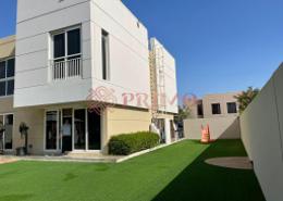 Outdoor House image for: Townhouse - 3 bedrooms - 4 bathrooms for sale in Al Zahia - Muwaileh Commercial - Sharjah, Image 1