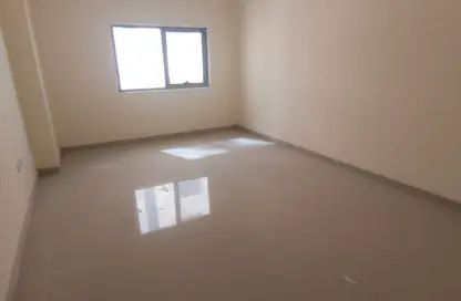 شقة - غرفة نوم - 1 حمام للايجار في بناية 585 - المجاز 3 - المجاز - الشارقة