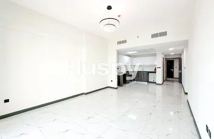 Apartment - 2 Bedrooms - 3 Bathrooms for rent in Rukan Tower C - Rukan Tower - Dubai Land - Dubai
