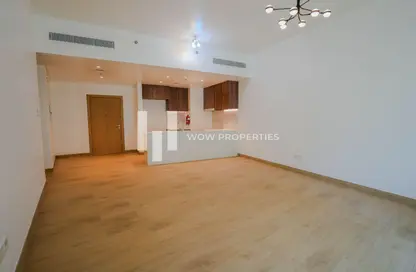 Apartment - 2 Bedrooms - 2 Bathrooms for rent in La Cote Building 2 - Jumeirah 1 - Jumeirah - Dubai