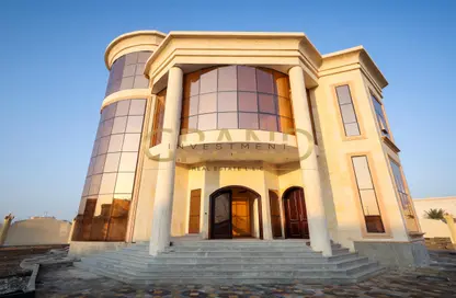 Outdoor Building image for: Villa - 7 Bedrooms for sale in Khalifa City A - Khalifa City - Abu Dhabi, Image 1