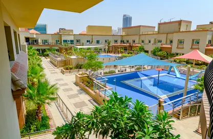 صورة لـ حوض سباحة شقة - غرفة نوم - 2 حمامات للبيع في B السكن الإمبراطوري - أمبريال ريزيدنس - مثلث قرية الجميرا - دبي ، صورة رقم 1