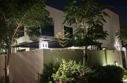 فيلا - 3 غرف نوم - 5 حمامات للبيع في مدينة الشارقة المستدامة - الشارقة