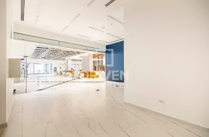 Retail - Studio for rent in Al Hudaiba Mall - Al Hudaiba - Al Satwa - Dubai