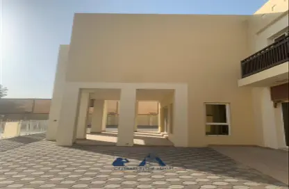 Villa - 6 Bedrooms - 5 Bathrooms for sale in Baniyas - Abu Dhabi