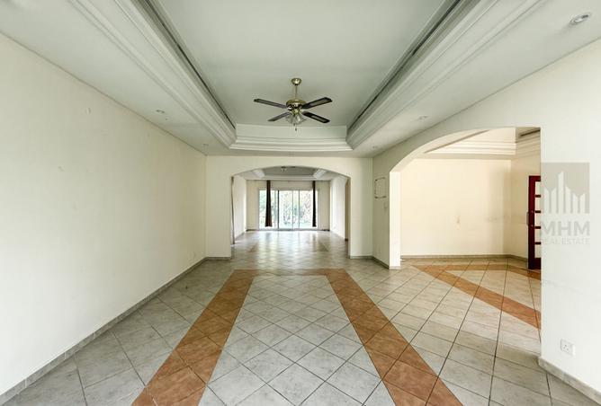 15674300 - Property Image 3