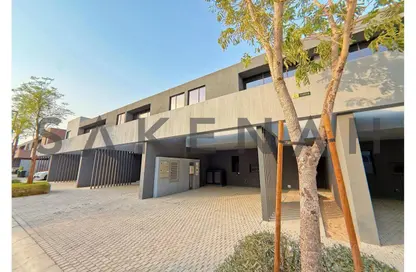 Townhouse - 4 Bedrooms - 5 Bathrooms for sale in Robinia - Masaar - Tilal City - Sharjah