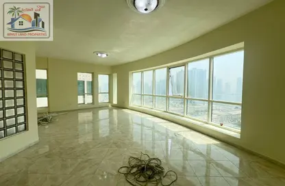 Apartment - 3 Bedrooms - 4 Bathrooms for rent in Al Khan Lagoon - Al Khan - Sharjah