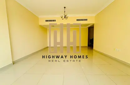 Apartment - 2 Bedrooms - 3 Bathrooms for rent in Al Mamzar - Al Mamzar - Sharjah - Sharjah