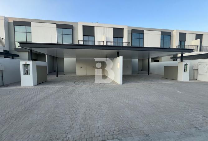Townhouse - 3 Bedrooms - 4 Bathrooms for sale in Murooj Al Furjan - Al Furjan - Dubai