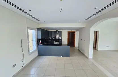 Villa - 2 Bedrooms - 4 Bathrooms for rent in District 16C - Jumeirah Village Circle - Dubai