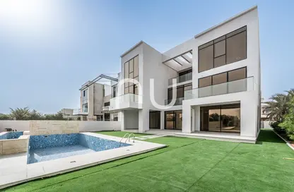 Villa - 6 Bedrooms - 7 Bathrooms for sale in Jumeirah Park Homes - Jumeirah Park - Dubai