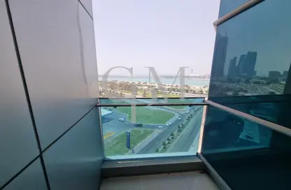 Apartment - 4 Bedrooms - 5 Bathrooms for rent in Al Sahel Tower 1 - Al Sahel Towers - Corniche Road - Abu Dhabi