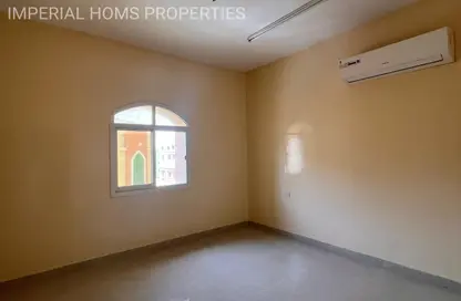 Apartment - 1 Bedroom - 1 Bathroom for rent in Al Ghoroub Tower - Al Alia - Ajman