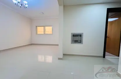 شقة - غرفة نوم - 2 حمامات للايجار في بناية مويليح 29 - مويلح - الشارقة شقة - غرفة نوم - 2 حمامات للايجار في بناية مويليح 29 - مويلح - الشارقة