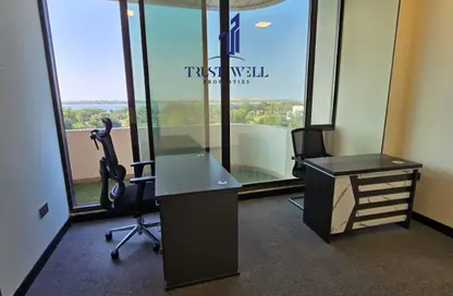 Office Space - Studio - 4 Bathrooms for rent in Dar Al Salam Building - Corniche Road - Abu Dhabi Office Space - Studio - 4 Bathrooms for rent in Dar Al Salam Building - Corniche Road - Abu Dhabi