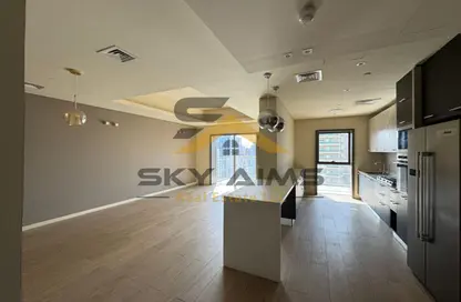Apartment - 2 Bedrooms - 3 Bathrooms for rent in Park View Tower - Jumeirah Village Circle - Dubai
