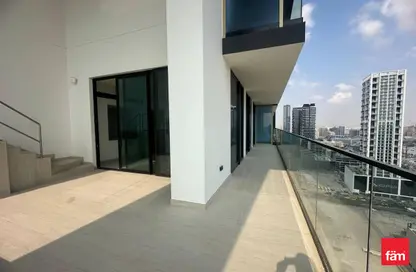 Apartment - 2 Bedrooms - 2 Bathrooms for rent in Binghatti Onyx - Jumeirah Village Circle - Dubai