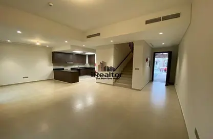 تاون هاوس - 3 غرف نوم - 4 حمامات للايجار في بلوم ليفينج - مدينة زايد (مدينة خليفة ج) - مدينة خليفة - أبوظبي