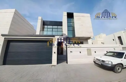 Villa - 5 Bedrooms - 7 Bathrooms for sale in Al Yasmeen 1 - Al Yasmeen - Ajman