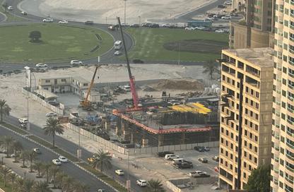 شقة - 2 غرف نوم - 3 حمامات للبيع في الخان - الشارقة