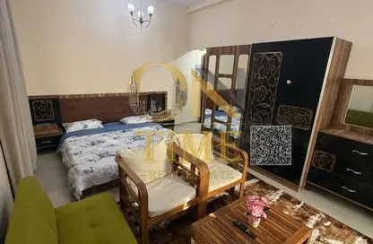 شقة - 1 حمام للايجار في مساكن كورنيش عجمان - طريق كورنيش عجمان - عجمان شقة - 1 حمام للايجار في مساكن كورنيش عجمان - طريق كورنيش عجمان - عجمان