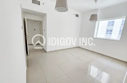 Apartment - 1 Bedroom - 2 Bathrooms for sale in Marina Pinnacle - Dubai Marina - Dubai
