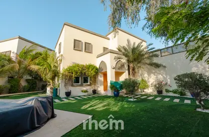 Villa - 3 Bedrooms - 4 Bathrooms for sale in Regional - Jumeirah Park - Dubai