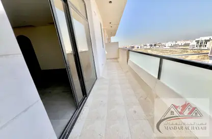فيلا - 4 غرف نوم - 6 حمامات للايجار في حوشي - البادي - الشارقة