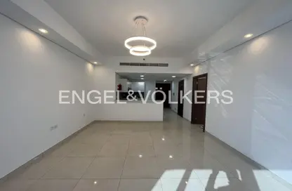 Apartment - 1 Bedroom - 2 Bathrooms for rent in Waves Tower - Business Bay - Dubai