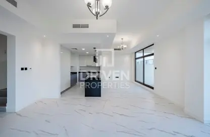 Townhouse - 4 Bedrooms - 5 Bathrooms for rent in Elie Saab VIE Townhouses - District 11 - Mohammed Bin Rashid City - Dubai