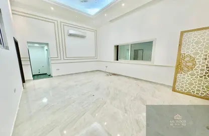 شقة - غرفة نوم - 1 حمام للايجار في مدينة الرياض - أبوظبي