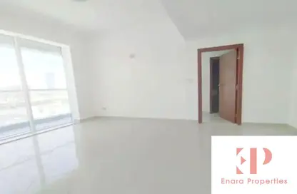 شقة - غرفة نوم - 2 حمامات للبيع في تفريعة القنال 1 - أبراج الجولف - مدينة دبي الرياضية - دبي