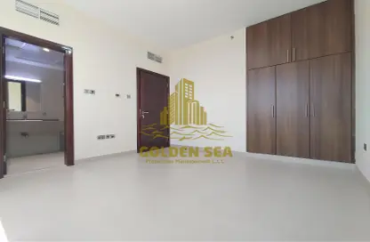 شقة - غرفة نوم - 2 حمامات للايجار في فيونكس بلازا للشقق الفندقية - شارع المطار - أبوظبي