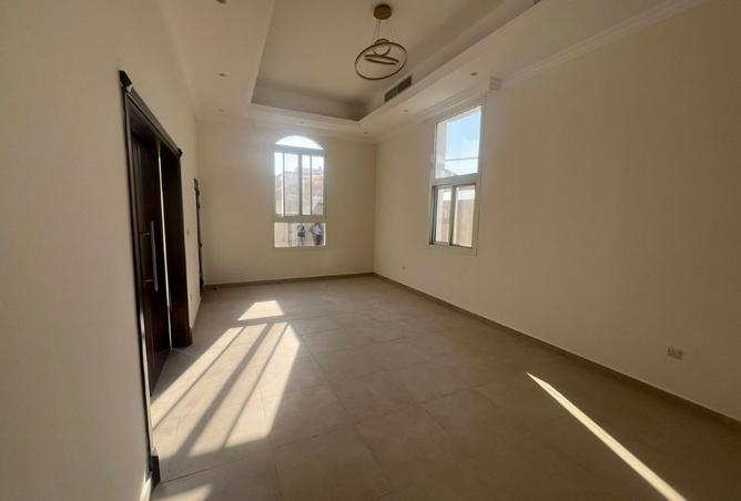 15700566 - Property Image 2