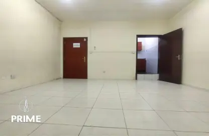 Empty Room image for: Apartment - 1 Bathroom for rent in Mushrif Heights - Mushrif Park - Al Mushrif - Abu Dhabi, Image 1