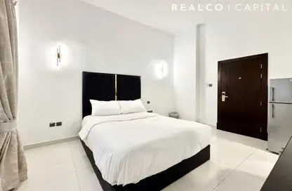 Apartment - Studio - 1 Bathroom for rent in Al Manara Building - Sheikh Zayed Road - Dubai