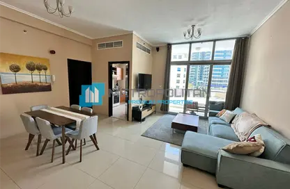 Living / Dining Room image for: Apartment - 1 Bedroom - 1 Bathroom for sale in DEC Tower 2 - DEC Towers - Dubai Marina - Dubai, Image 1
