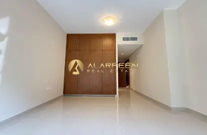 فيلا - 3 غرف نوم - 5 حمامات للايجار في فيلات أرينكو - منطقة 14 - قرية جميرا الدائرية - دبي فيلا - 3 غرف نوم - 5 حمامات للايجار في فيلات أرينكو - منطقة 14 - قرية جميرا الدائرية - دبي