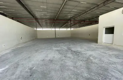 Warehouse - Studio - 1 Bathroom for rent in Mussafah - Abu Dhabi