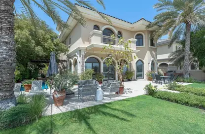 Villa - 4 Bedrooms - 5 Bathrooms for rent in Garden Homes Frond E - Garden Homes - Palm Jumeirah - Dubai