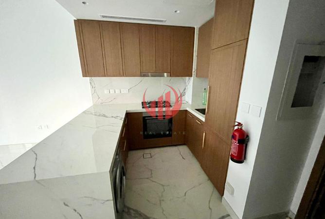 15186947 - Property Image 3