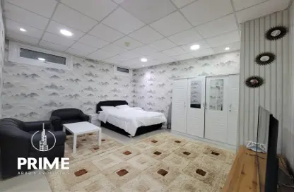 Apartment - Studio - 1 Bathroom for rent in Al Dhafrah Street - Al Mushrif - Abu Dhabi