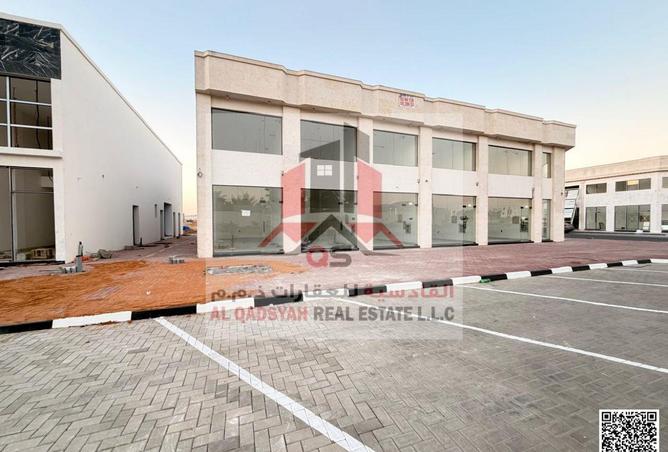 16012102 - Property Image 2