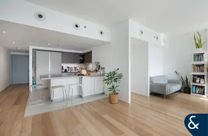 Apartment - 3 Bedrooms - 3 Bathrooms for sale in The Point - Dubai Marina - Dubai