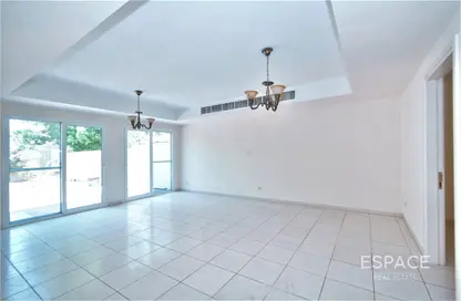 Townhouse - 3 Bedrooms - 3 Bathrooms for rent in Springs 4 - The Springs - Dubai