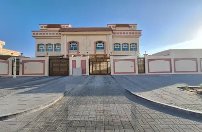 فيلا - 5 غرف نوم - 6 حمامات للايجار في مركز محمد بن زايد - مدينة محمد بن زايد - أبوظبي
