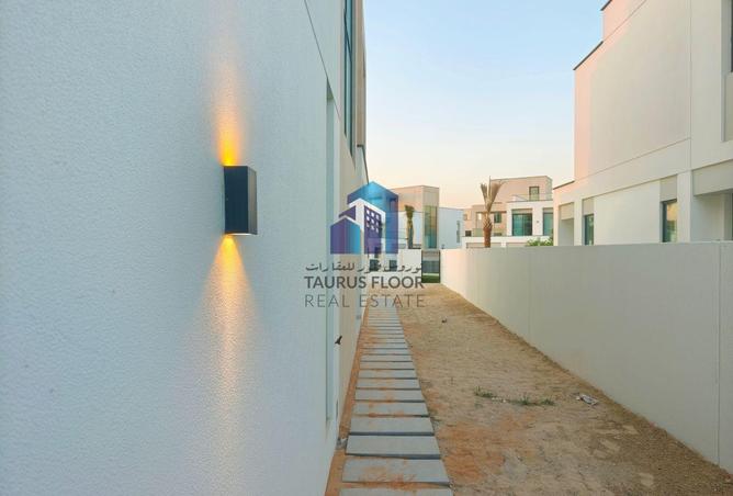 15865159 - صورة العقار 2