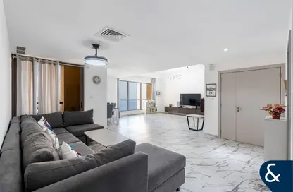 Apartment - 2 Bedrooms - 3 Bathrooms for sale in Bahar 4 - Bahar - Jumeirah Beach Residence - Dubai
