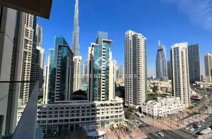 Apartment - 2 Bedrooms - 3 Bathrooms for sale in Vida Residence Downtown - Downtown Dubai - Dubai
